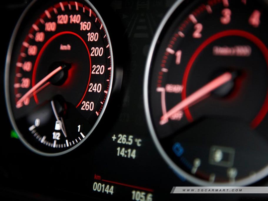 https://i.i-sgcm.com/new_cars/cars/11082/11082_g12