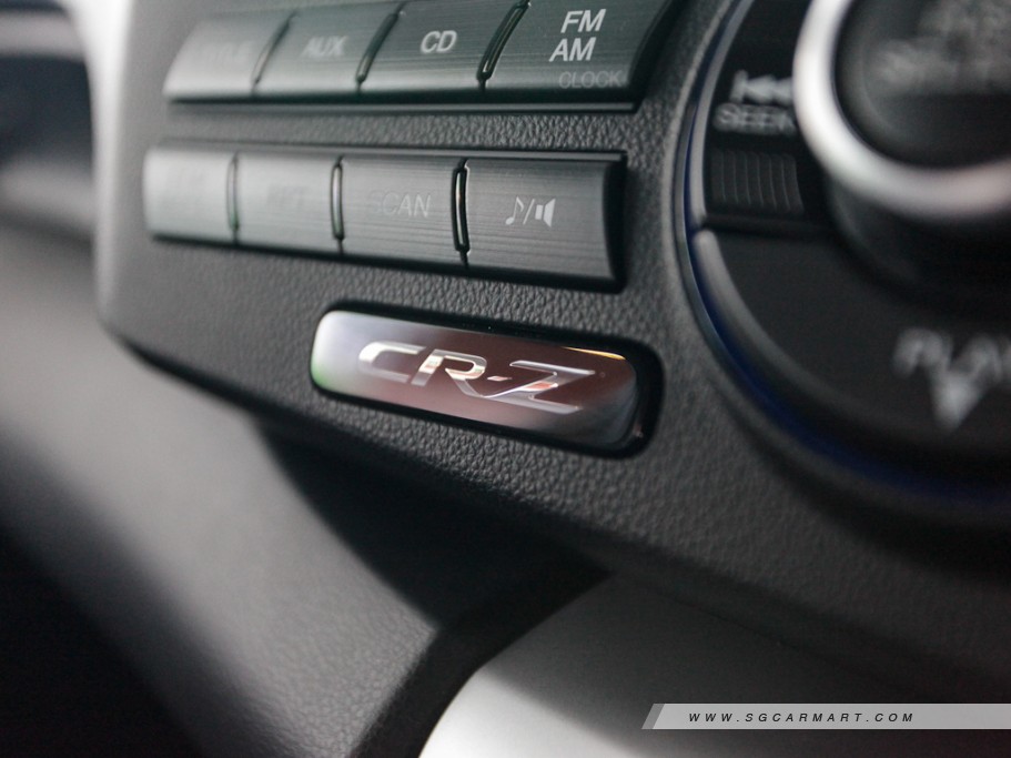 https://i.i-sgcm.com/new_cars/cars/11094/11094_g21