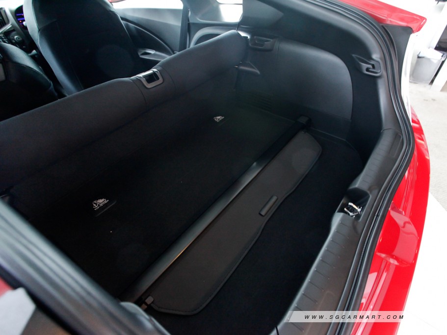 https://i.i-sgcm.com/new_cars/cars/11094/11094_g25