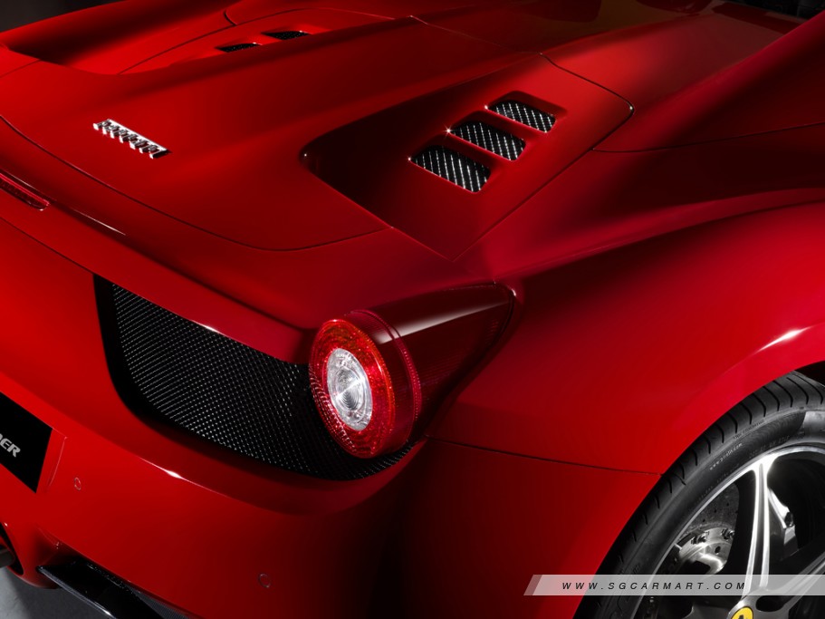https://i.i-sgcm.com/new_cars/cars/11095/11095_g53