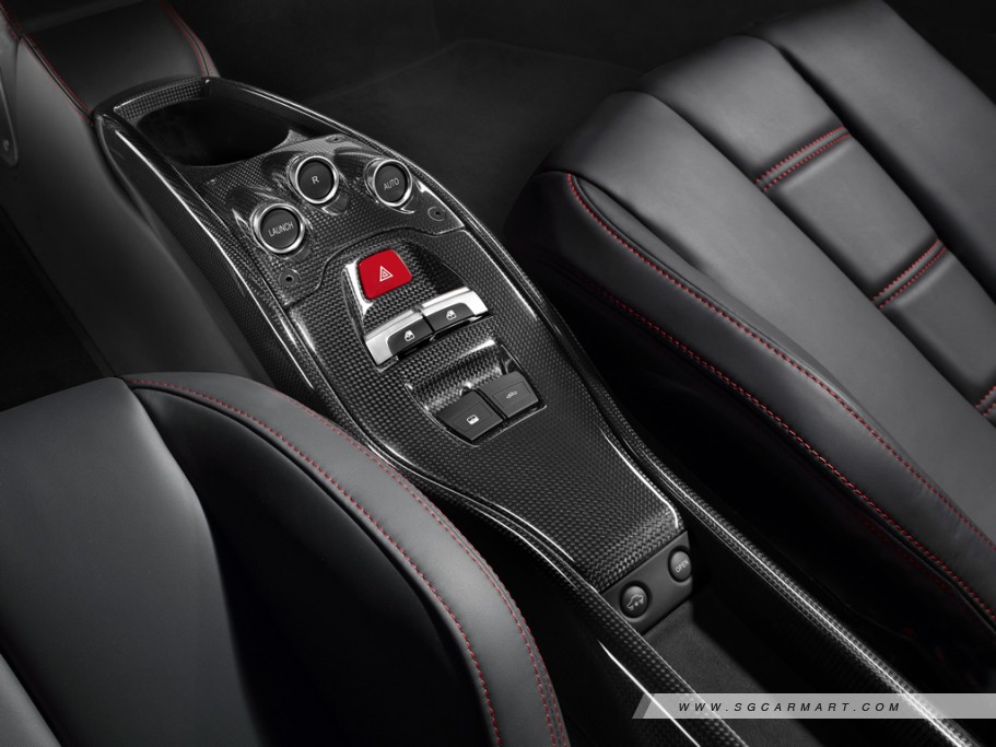 https://i.i-sgcm.com/new_cars/cars/11095/11095_g57
