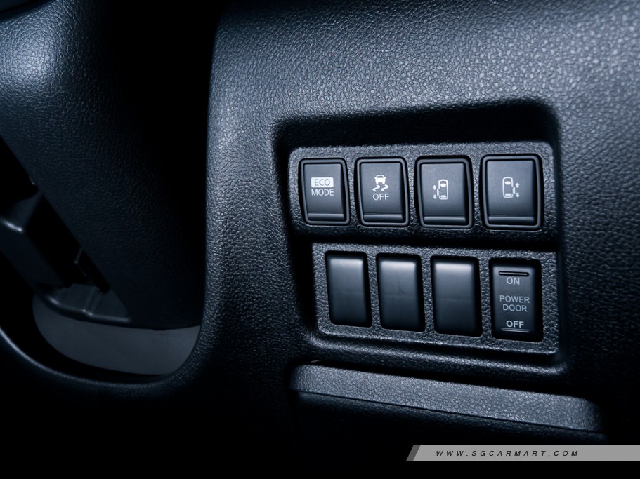 https://i.i-sgcm.com/new_cars/cars/11099/11099_g29