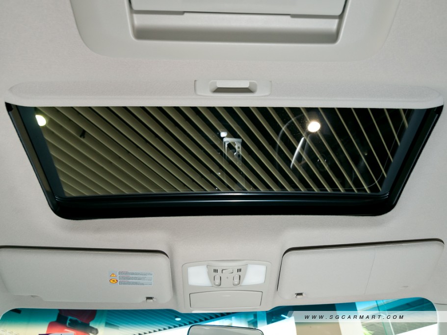 https://i.i-sgcm.com/new_cars/cars/11099/11099_g34