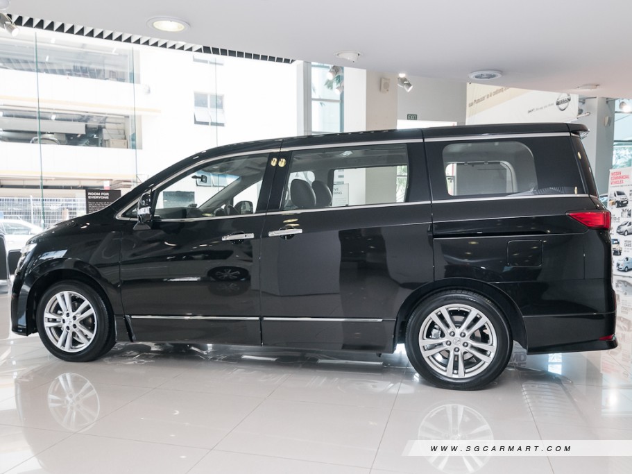 https://i.i-sgcm.com/new_cars/cars/11099/11099_g3