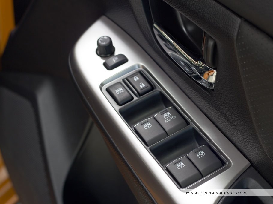 https://i.i-sgcm.com/new_cars/cars/11100/11100_g31