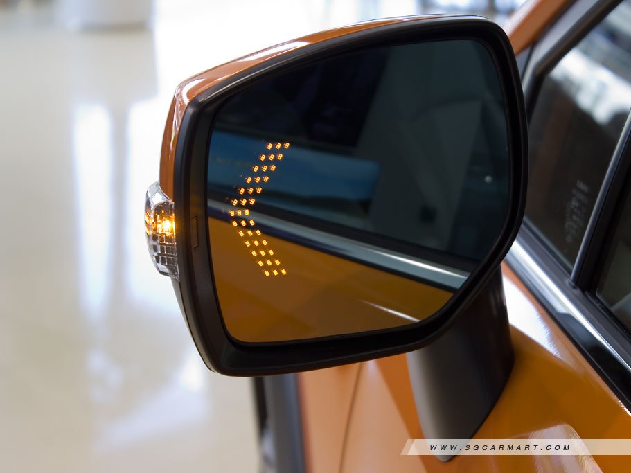 https://i.i-sgcm.com/new_cars/cars/11100/11100_g46