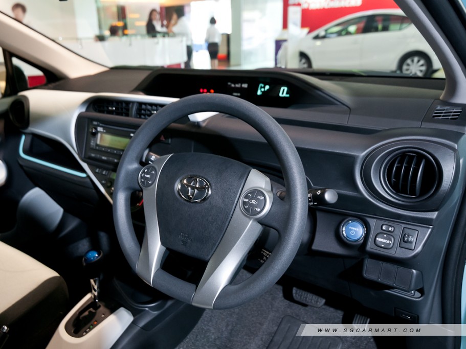 https://i.i-sgcm.com/new_cars/cars/11101/11101_g16