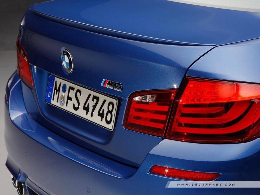 https://i.i-sgcm.com/new_cars/cars/11103/11103_g13