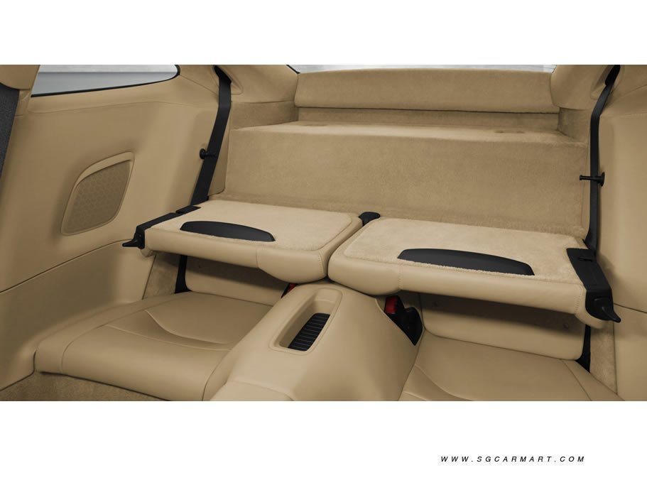 https://i.i-sgcm.com/new_cars/cars/11104/11104_g10
