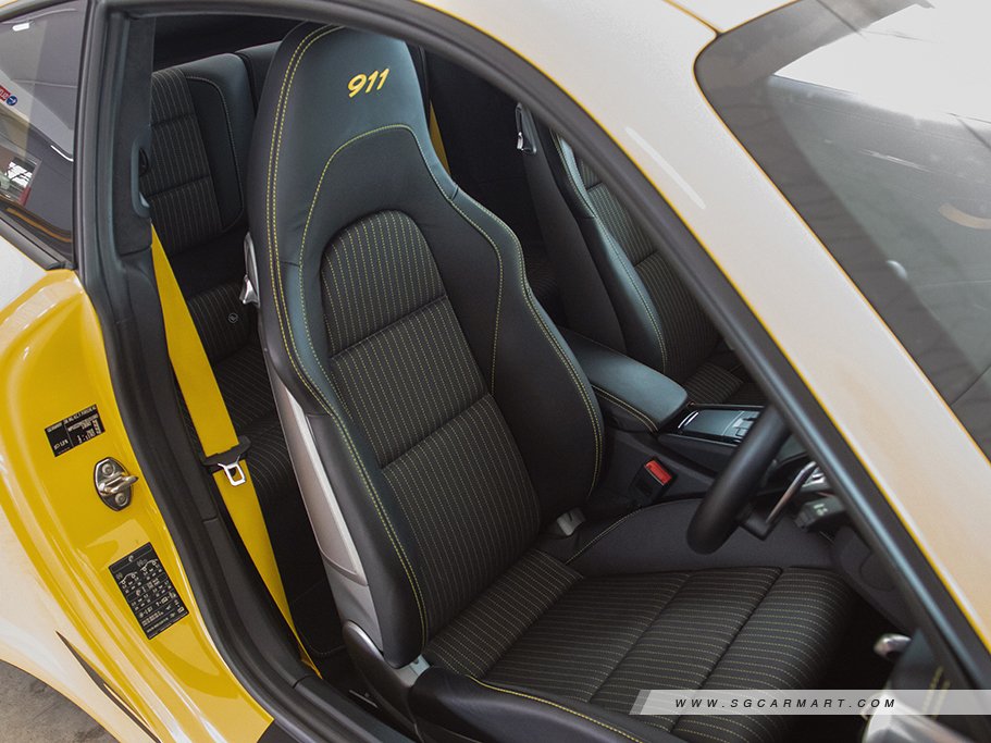 https://i.i-sgcm.com/new_cars/cars/11104/11104_g128