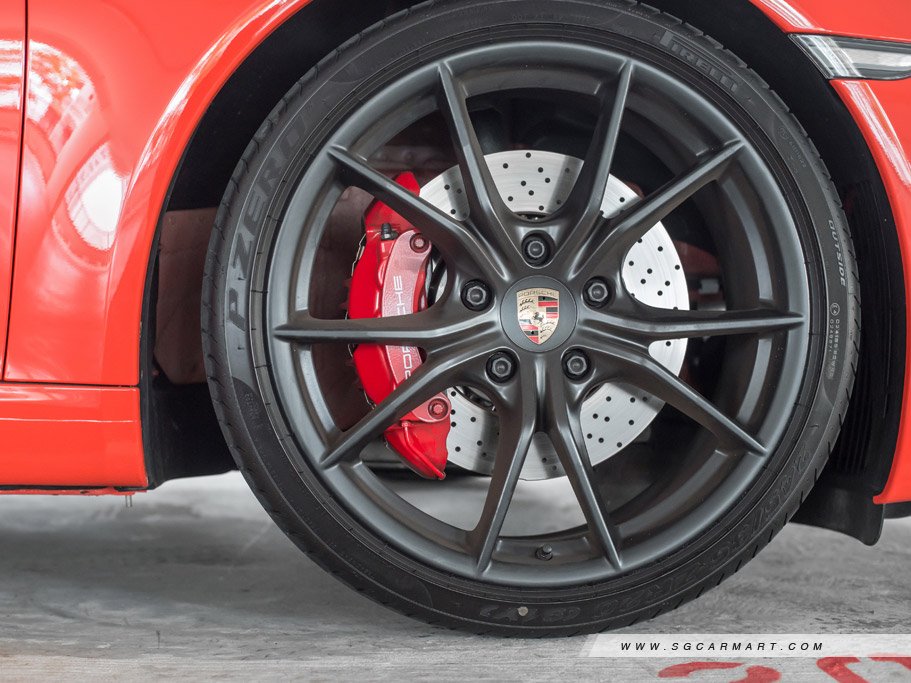 https://i.i-sgcm.com/new_cars/cars/11104/11104_g51