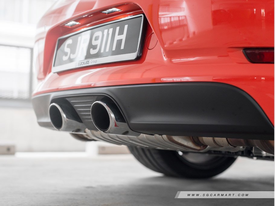 https://i.i-sgcm.com/new_cars/cars/11104/11104_g54
