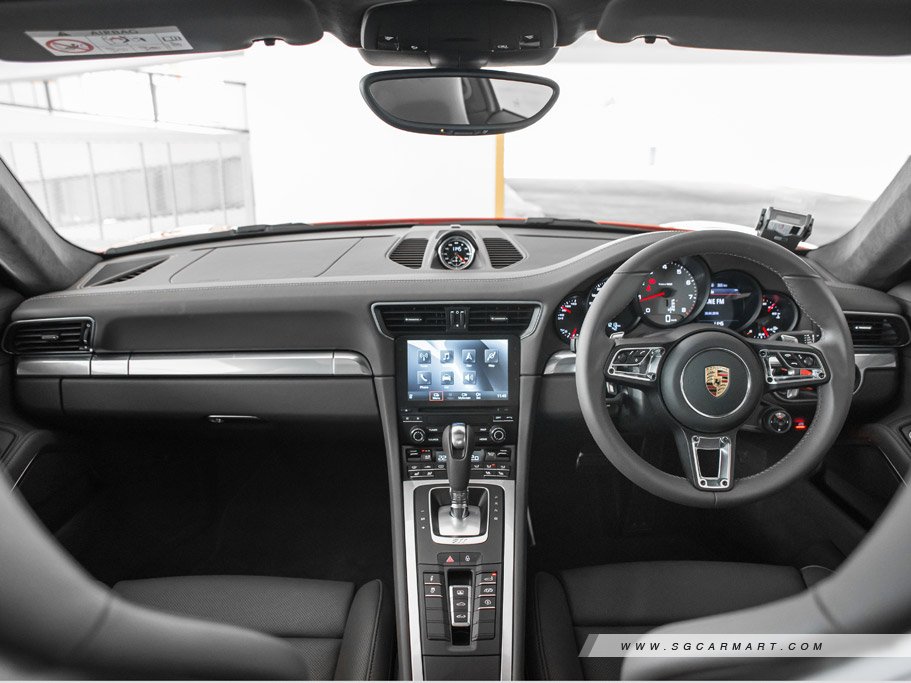 https://i.i-sgcm.com/new_cars/cars/11104/11104_g59