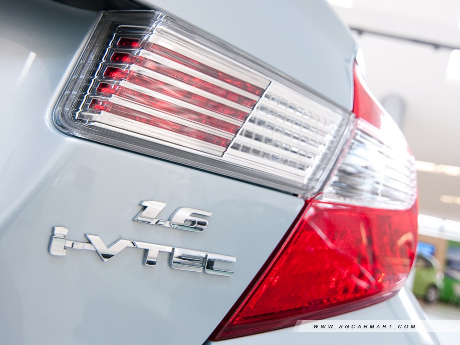 https://i.i-sgcm.com/new_cars/cars/11105/11105_g11