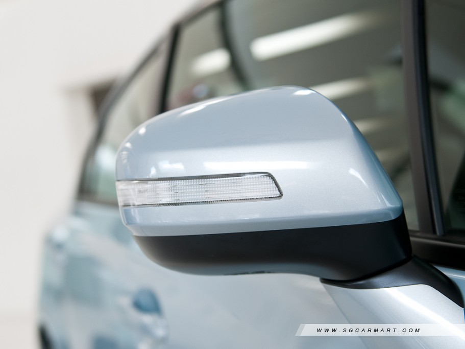 https://i.i-sgcm.com/new_cars/cars/11105/11105_g12
