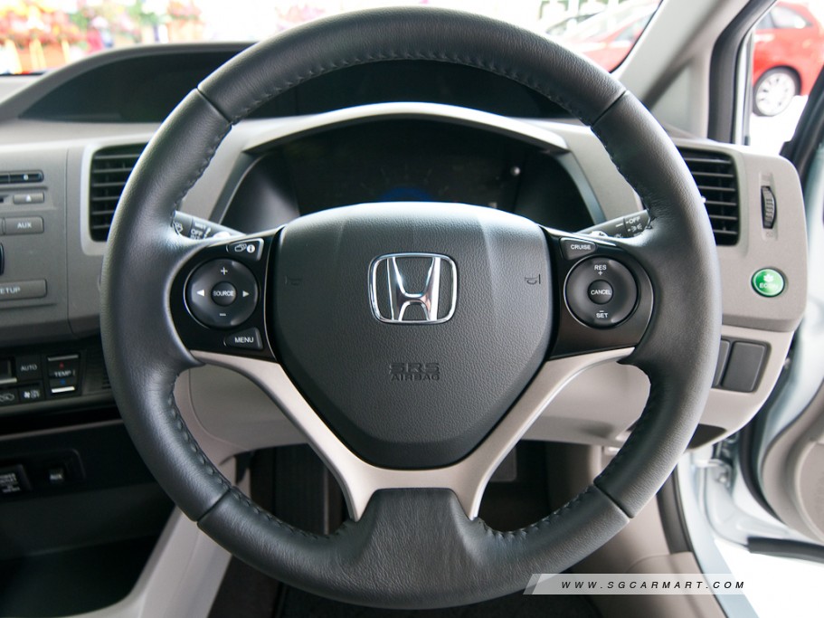 https://i.i-sgcm.com/new_cars/cars/11105/11105_g21