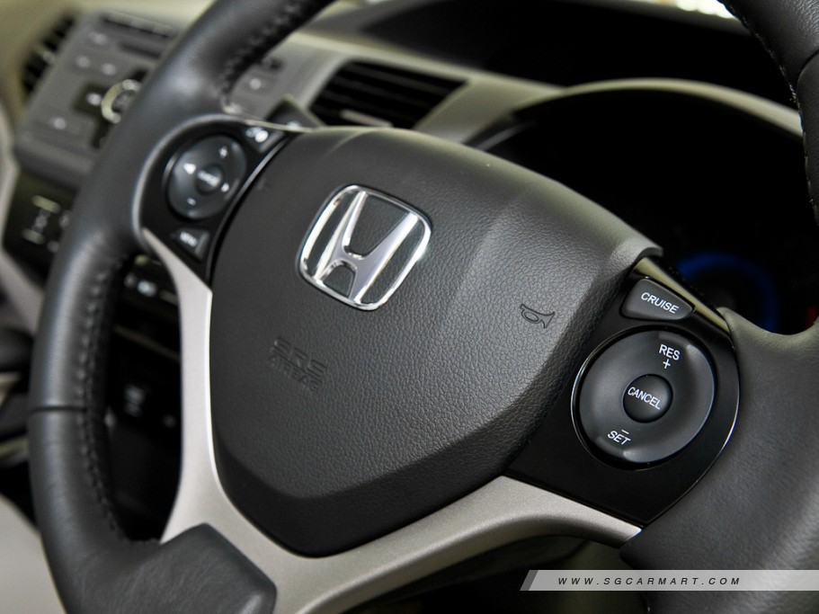 https://i.i-sgcm.com/new_cars/cars/11105/11105_g22