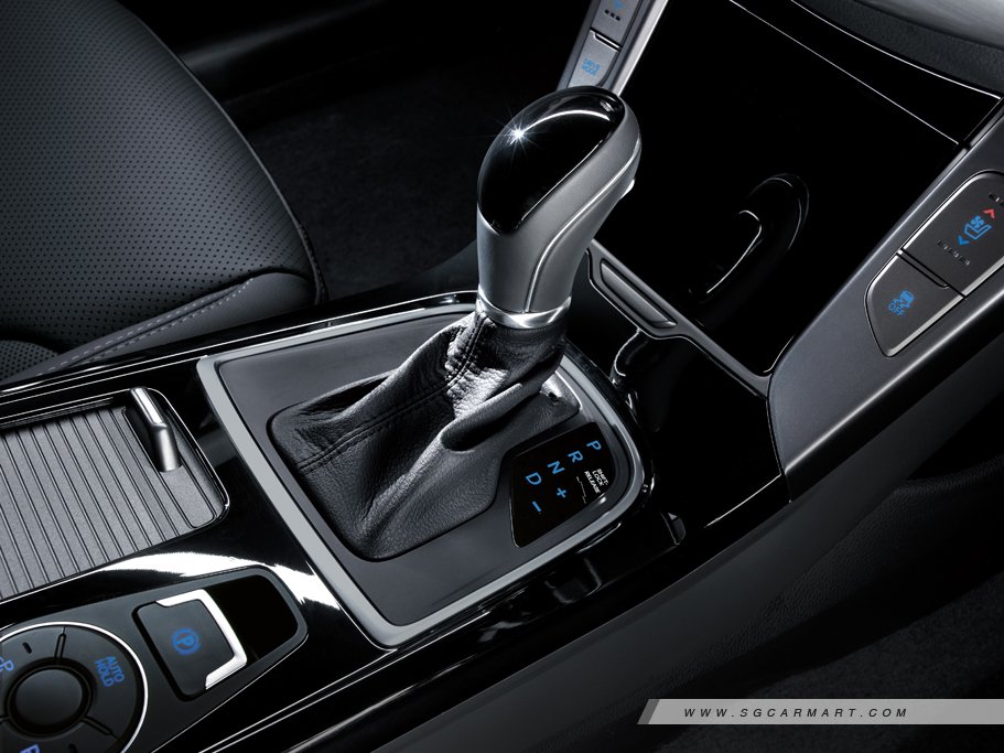 https://i.i-sgcm.com/new_cars/cars/11106/11106_g45