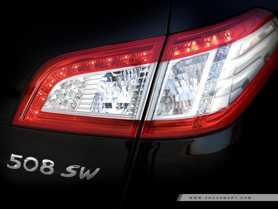 https://i.i-sgcm.com/new_cars/cars/11110/11110_g5