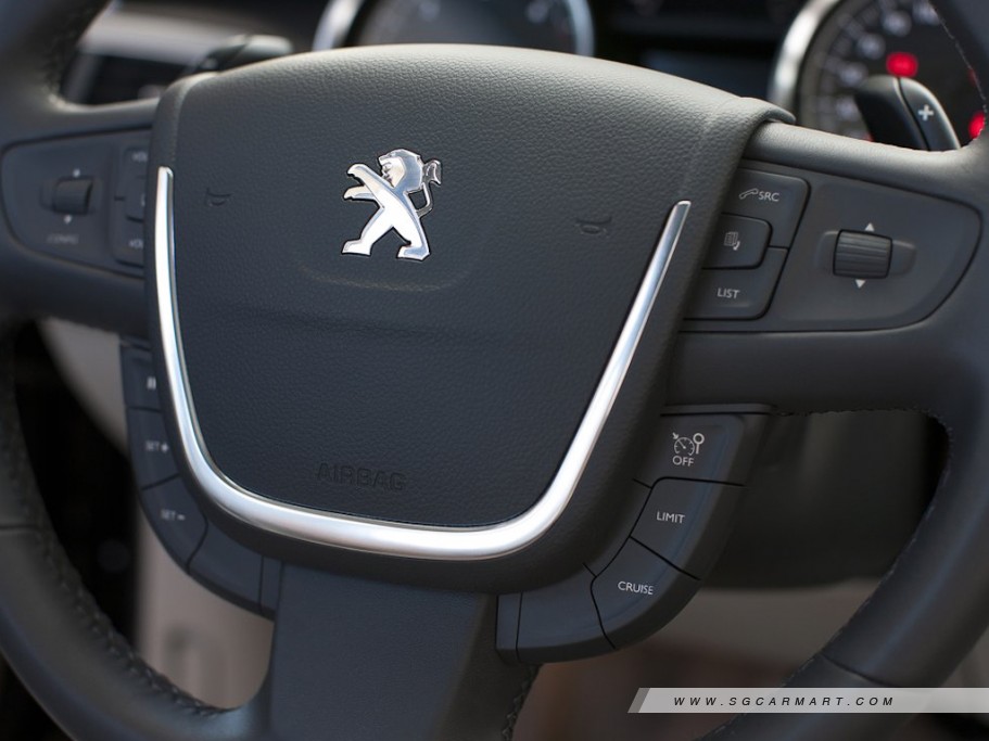 https://i.i-sgcm.com/new_cars/cars/11110/11110_g7