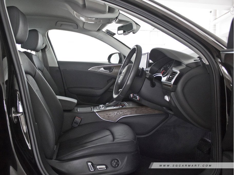 https://i.i-sgcm.com/new_cars/cars/11112/11112_g22