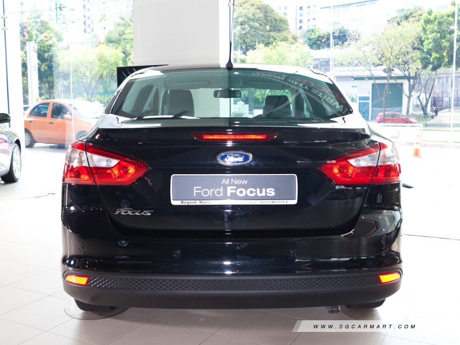 https://i.i-sgcm.com/new_cars/cars/11114/11114_g44
