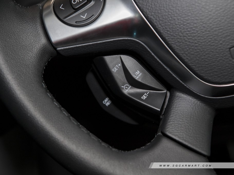 https://i.i-sgcm.com/new_cars/cars/11114/11114_g68