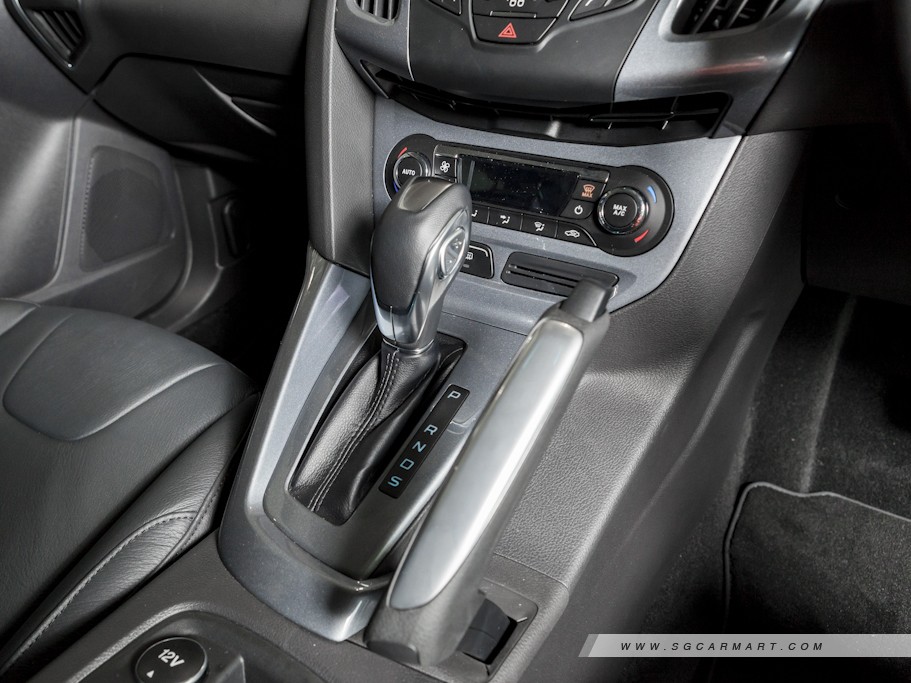 https://i.i-sgcm.com/new_cars/cars/11114/11114_g70