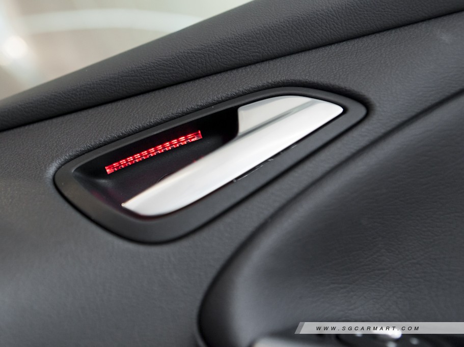 https://i.i-sgcm.com/new_cars/cars/11114/11114_g72