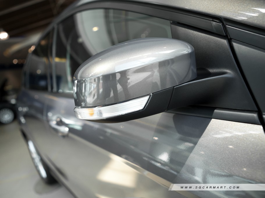 https://i.i-sgcm.com/new_cars/cars/11115/11115_g10