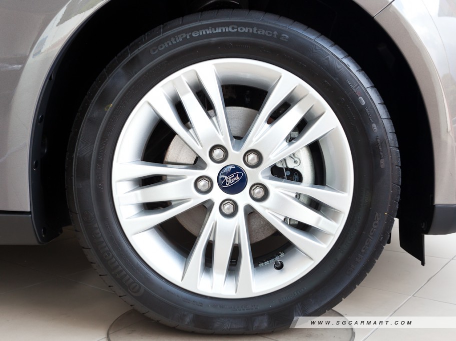 https://i.i-sgcm.com/new_cars/cars/11115/11115_g11