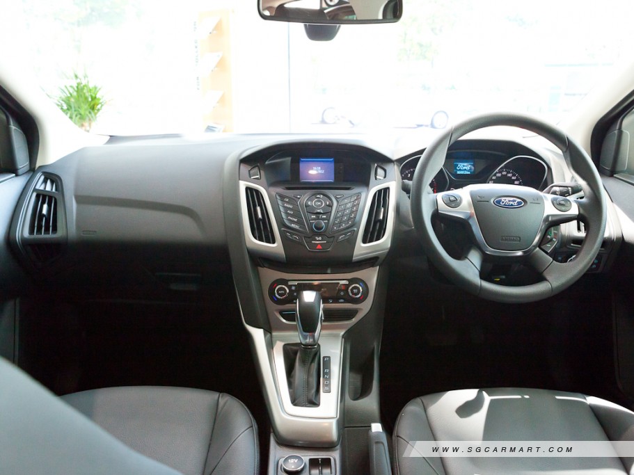 https://i.i-sgcm.com/new_cars/cars/11115/11115_g18