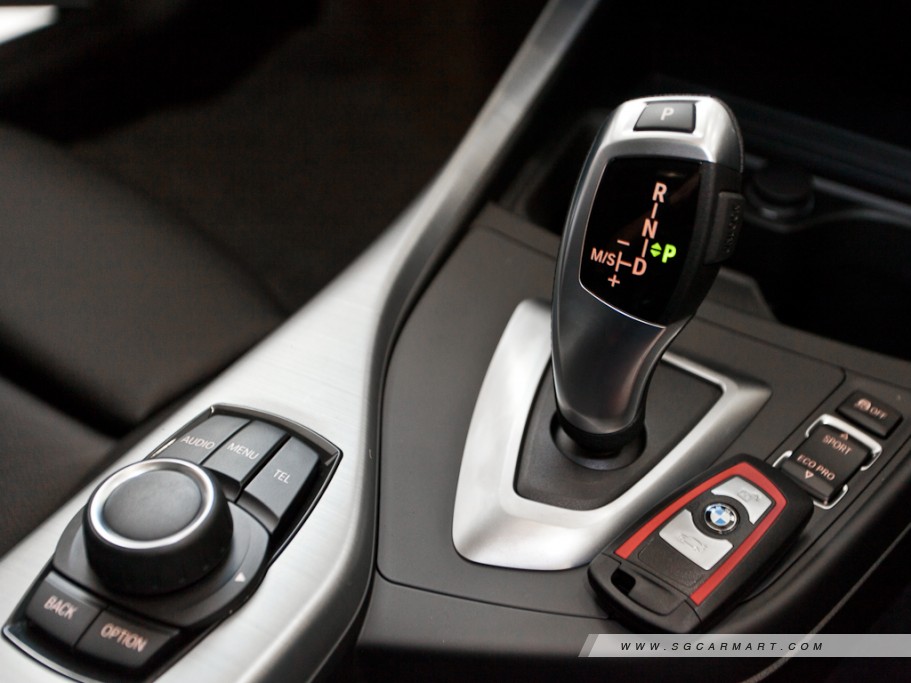 https://i.i-sgcm.com/new_cars/cars/11119/11119_g16