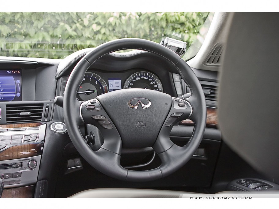 https://i.i-sgcm.com/new_cars/cars/11124/11124_g17
