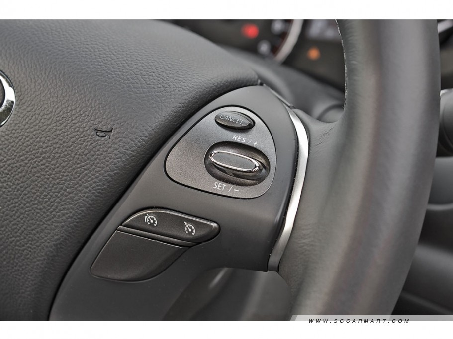 https://i.i-sgcm.com/new_cars/cars/11124/11124_g18