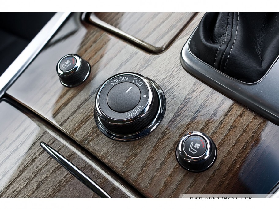 https://i.i-sgcm.com/new_cars/cars/11124/11124_g28