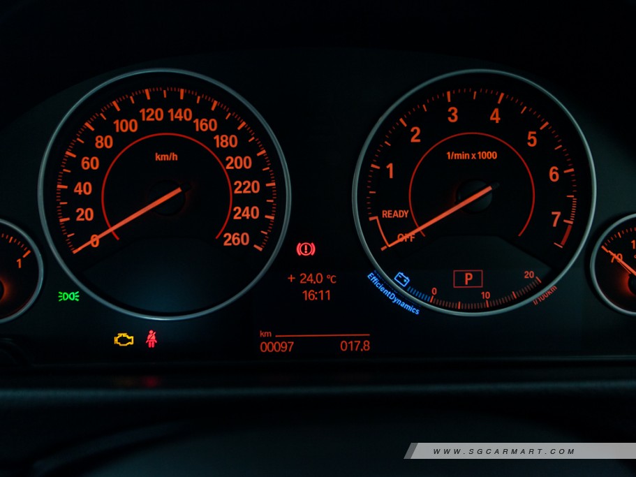 https://i.i-sgcm.com/new_cars/cars/11125/11125_g18