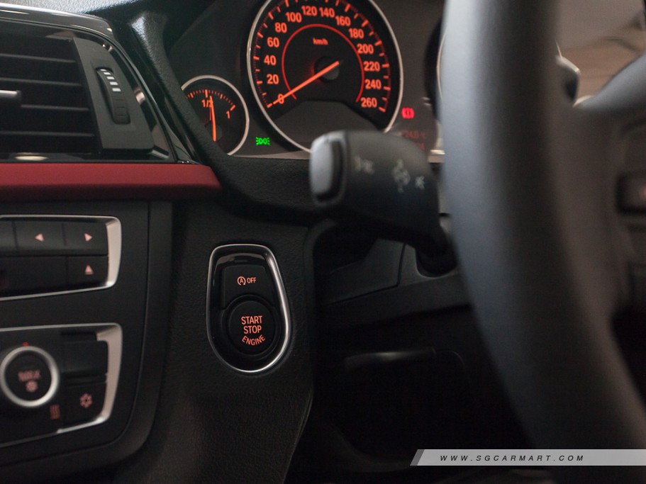 https://i.i-sgcm.com/new_cars/cars/11125/11125_g21