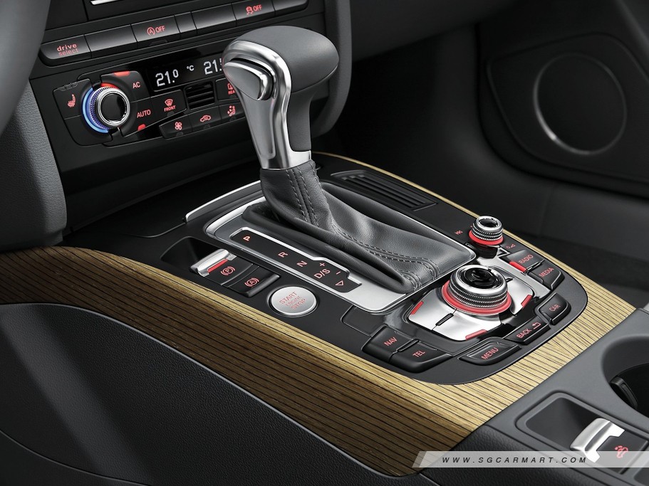 https://i.i-sgcm.com/new_cars/cars/11127/11127_g15