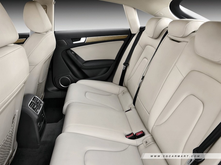 https://i.i-sgcm.com/new_cars/cars/11128/11128_g13