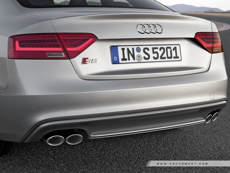 https://i.i-sgcm.com/new_cars/cars/11129/11129_g12