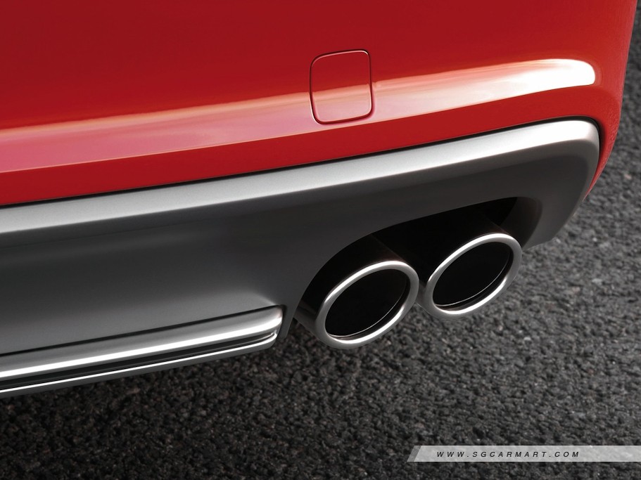https://i.i-sgcm.com/new_cars/cars/11130/11130_g15