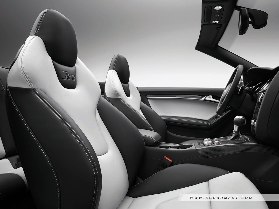 https://i.i-sgcm.com/new_cars/cars/11130/11130_g16