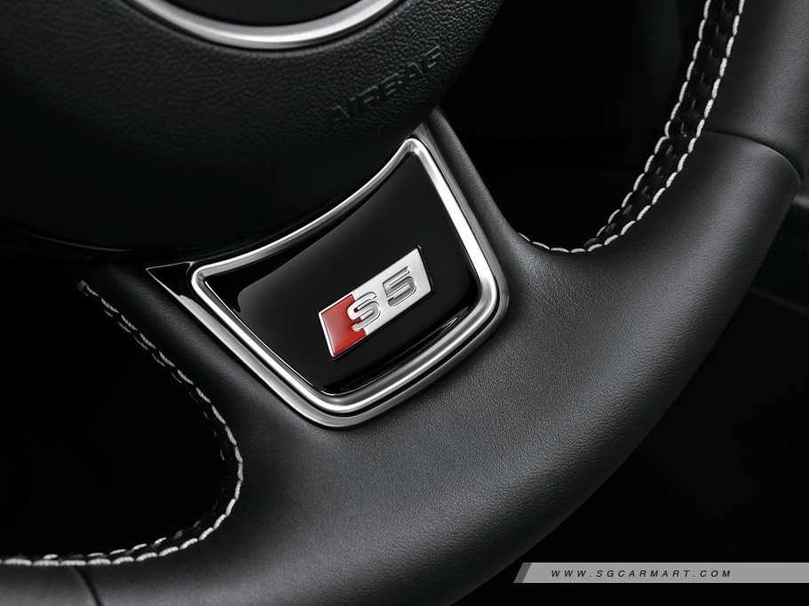 https://i.i-sgcm.com/new_cars/cars/11130/11130_g18