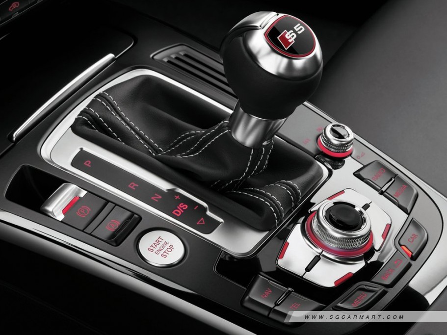 https://i.i-sgcm.com/new_cars/cars/11131/11131_g12