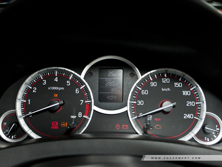 https://i.i-sgcm.com/new_cars/cars/11134/11134_g49