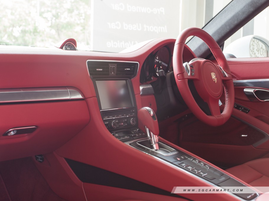 https://i.i-sgcm.com/new_cars/cars/11135/11135_g12
