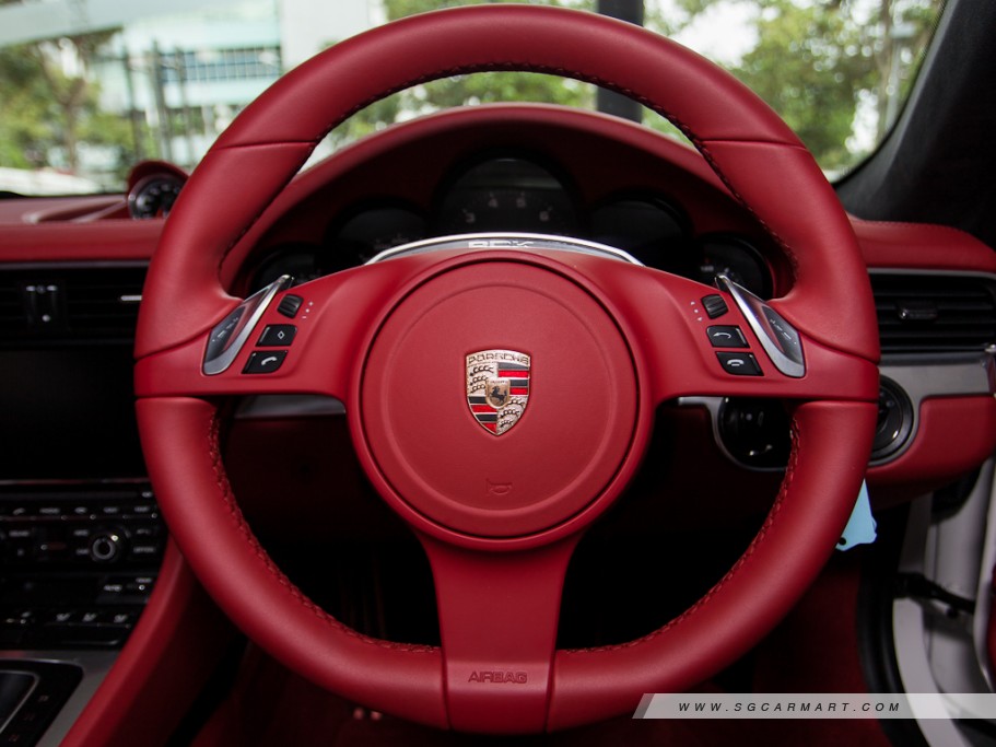 https://i.i-sgcm.com/new_cars/cars/11135/11135_g13