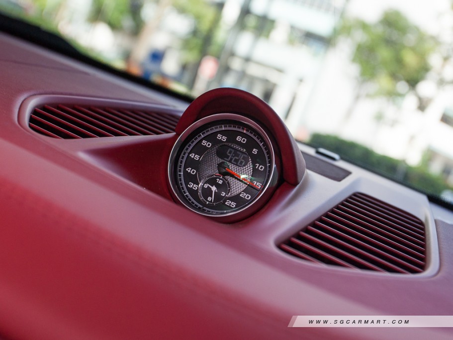 https://i.i-sgcm.com/new_cars/cars/11135/11135_g22