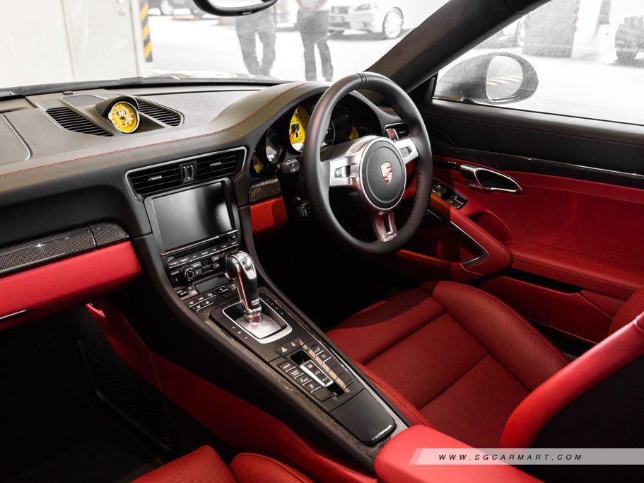 https://i.i-sgcm.com/new_cars/cars/11135/11135_g47